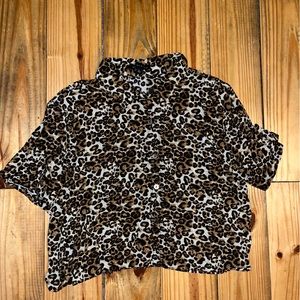 Kendall and Kylie leopard print cropped button up